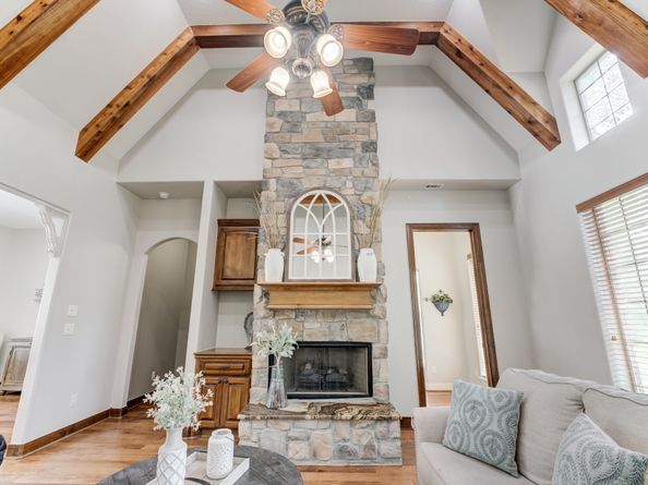 3811 Rayford Road, Spring TX 77386