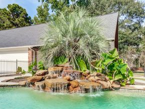 3811 Rayford Road, Spring TX 77386