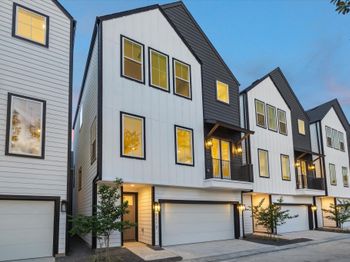 807 Martin Street