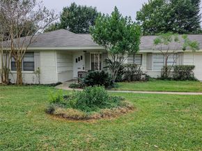 1733 Creek Drive, Houston TX 77055