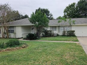 1733 Creek Drive, Houston TX 77055