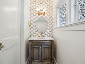 2117 Chilton Road, Houston TX 77019