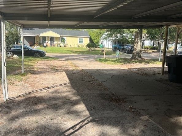 6622 Hartwick Road, Houston TX 77016