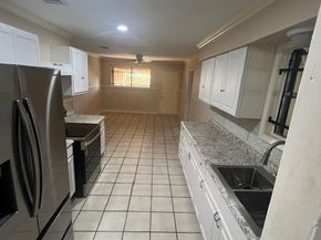 6622 Hartwick Road, Houston TX 77016