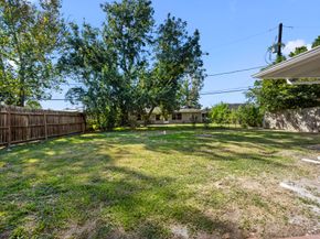 6138 Kenilwood Drive, Houston TX 77033