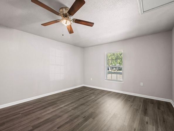 6138 Kenilwood Drive, Houston TX 77033