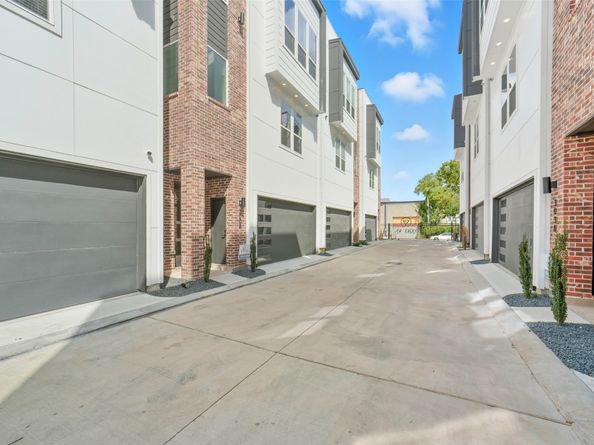 3006 Lamar Street, Houston TX 77003
