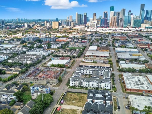 3006 Lamar Street, Houston TX 77003