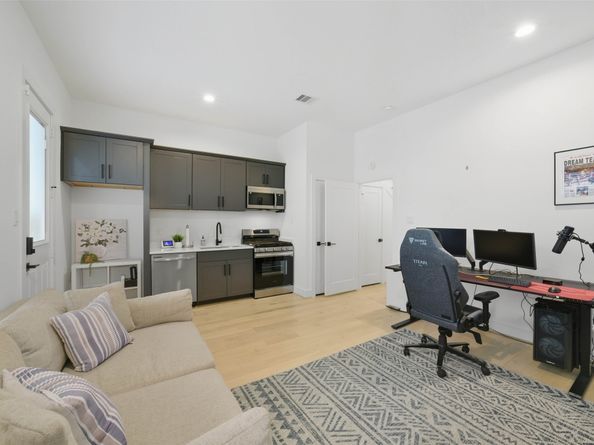 3006 Lamar Street, Houston TX 77003