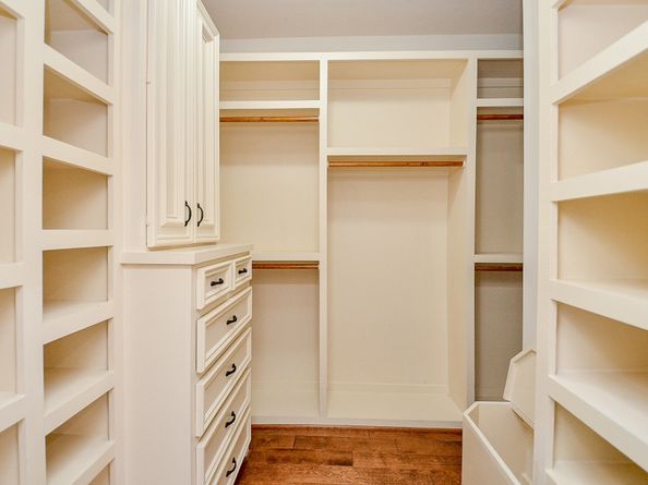 5512 Hidalgo Street, Houston TX 77056