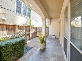 5512 Hidalgo Street, Houston TX 77056