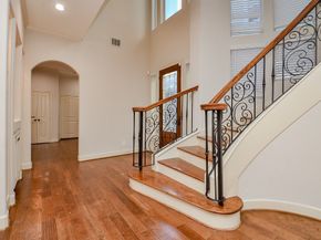 5512 Hidalgo Street, Houston TX 77056