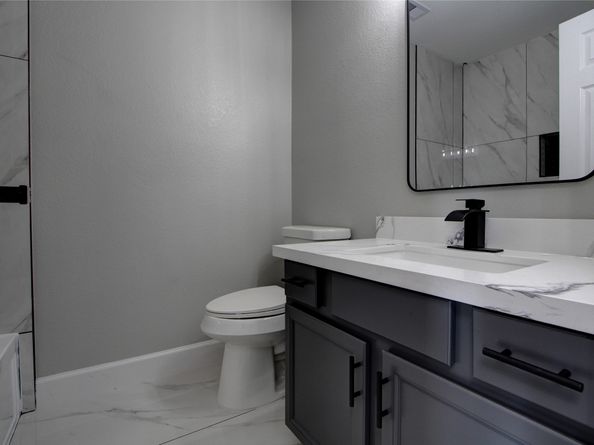 1310 Evermore Manor Lane, Houston TX 77073