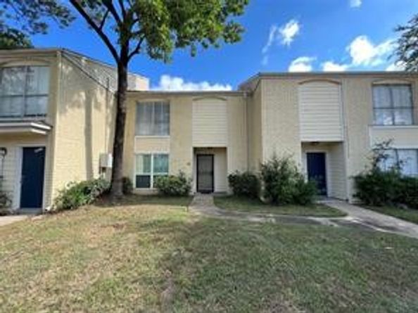 6200 W Tidwell Road 2104, Houston TX 77092