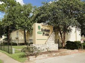 6200 W Tidwell Road 2104, Houston TX 77092