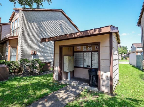 12300 Brookglade Circle 139, Houston TX 77099