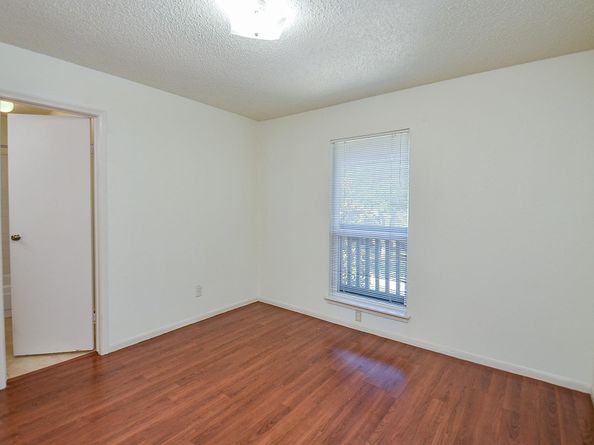 12300 Brookglade Circle 139, Houston TX 77099