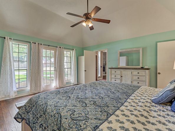 25706 Overlake Drive Drive, Spring TX 77380