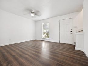 1936 Upland Drive, Houston TX 77043