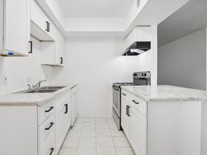 1936 Upland Drive, Houston TX 77043