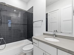 2412 Canal Street L, Houston TX 77003