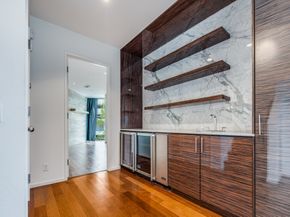 608 Stanford Street B, Houston TX 77019