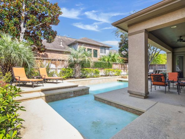11214 Royal Chateau Lane, Houston TX 77082