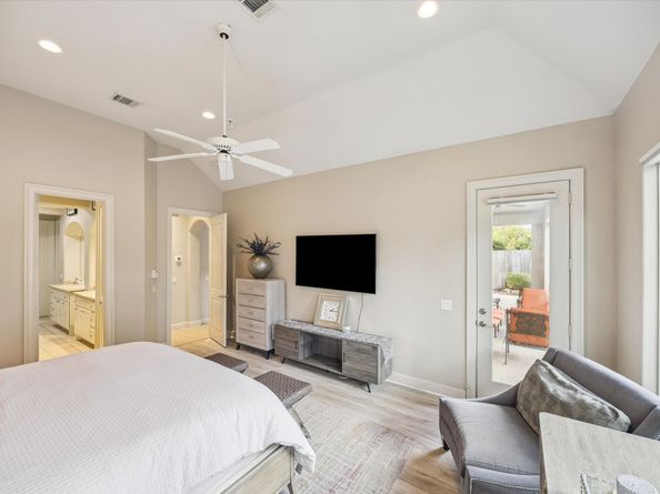 11214 Royal Chateau Lane, Houston TX 77082