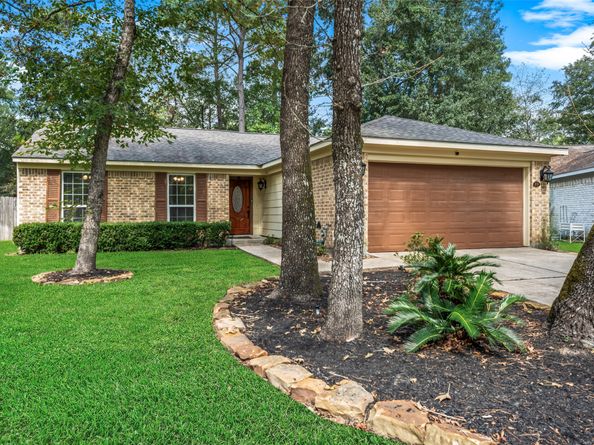 69 S Brookberry Court, The Woodlands TX 77381