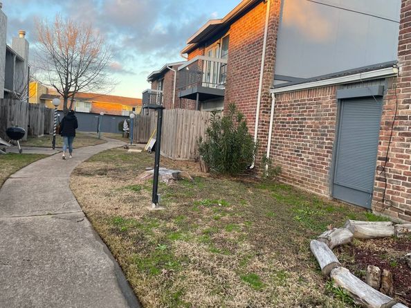 9550 Deering Drive 408, Houston TX 77036