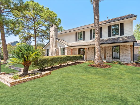 10830 Burgoyne Road, Houston TX 77042