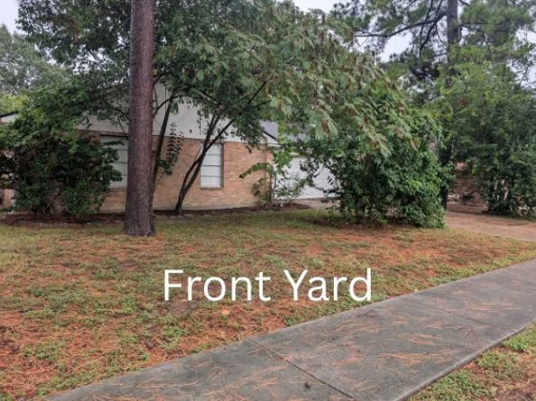 218 Oxford Drive, Conroe TX 77303