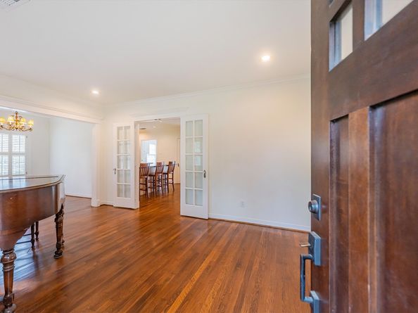 3110 Randall Street, Houston TX 77018