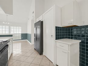 9208 Carousel Lane, Houston TX 77080
