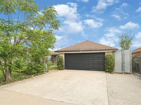 9208 Carousel Lane, Houston TX 77080