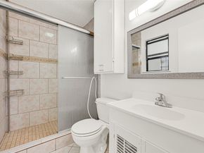 9208 Carousel Lane, Houston TX 77080