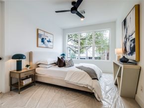 1016 PEDEN Street, Houston TX 77006