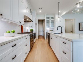 1016 PEDEN Street, Houston TX 77006