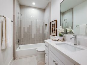 1016 PEDEN Street, Houston TX 77006