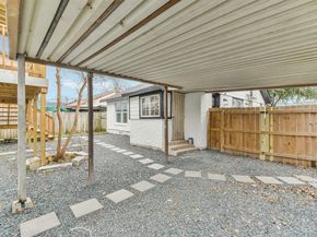 4705 Pease Street, Houston TX 77023