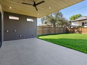 1226 Du Barry Lane, Houston TX 77018