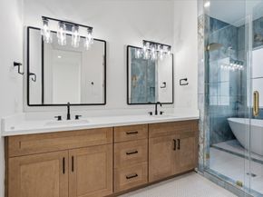 1140 W 16th Street, Houston TX 77008