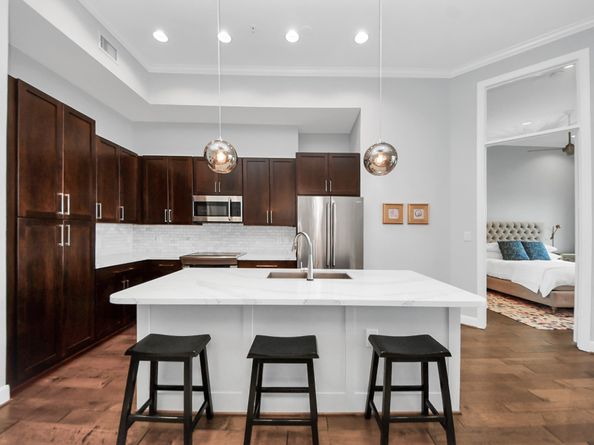 300 St Joseph Parkway 416, Houston TX 77002