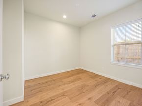 6302 Chelsea Falls Lane, Houston TX 77008