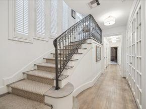 2211 Dunraven Lane, Houston TX 77019