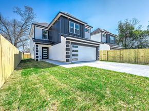 8602 Hoffman Street, Houston TX 77016