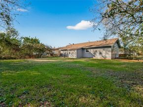 6058 Glenhurst Drive, Houston TX 77033