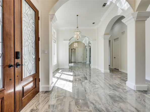 7008 Deepwood Drive, Lago Vista TX 78645