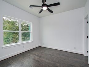 5024 Winnetka Vista Street, Houston TX 77021