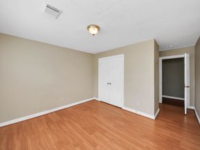 2015 Pecan Trail Drive, Richmond TX 77406
